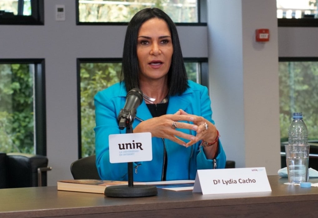 Mario Marín tiene mala conducta y actitud de líder negativo dentro de prisión, revela Lydia Cacho: explica falla técnica en nueva audiencia