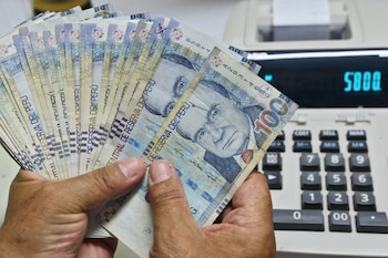 Comprender cómo operan las alternativas financieras y quiénes las ofrecen es clave antes de elegir dónde invertir el dinero.