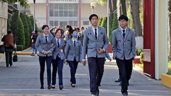 Alumnos preparatoria inscripción preregistro universidad