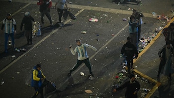 Se registraron disturbios en el Obelisco tras la derrota de la Selección: hay doce detenidos