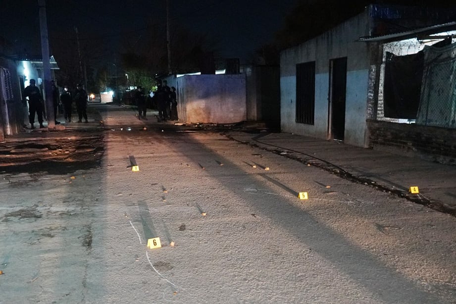 El expediente ubica el tiroteo cerca de las 23.30 en un pasillo poco iluminado de 27 de Febrero y Gutenberg
