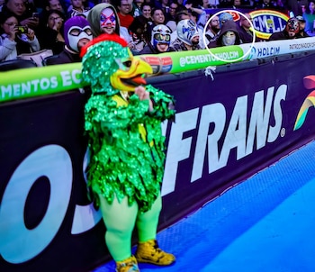 El cantante intentó pasar desapercibido