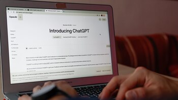 OpenAI mejora ChatGPT para que