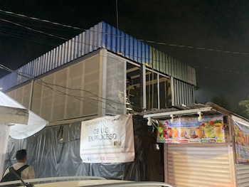 Las obras nocturnas y durante los fines de semana buscan reducir el impacto de la remodelación en las actividades diarias. (Foto: Raúl A. González/Infobae México)