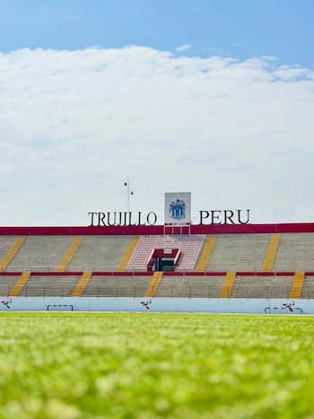 El Estadio Mansiche listo para el duelo entre Alianza Lima y Atlético Grau.