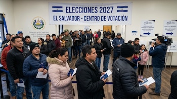Diputados en el exterior: los salvadoreños fuera del país pueden impactar en El Salvador, según experto