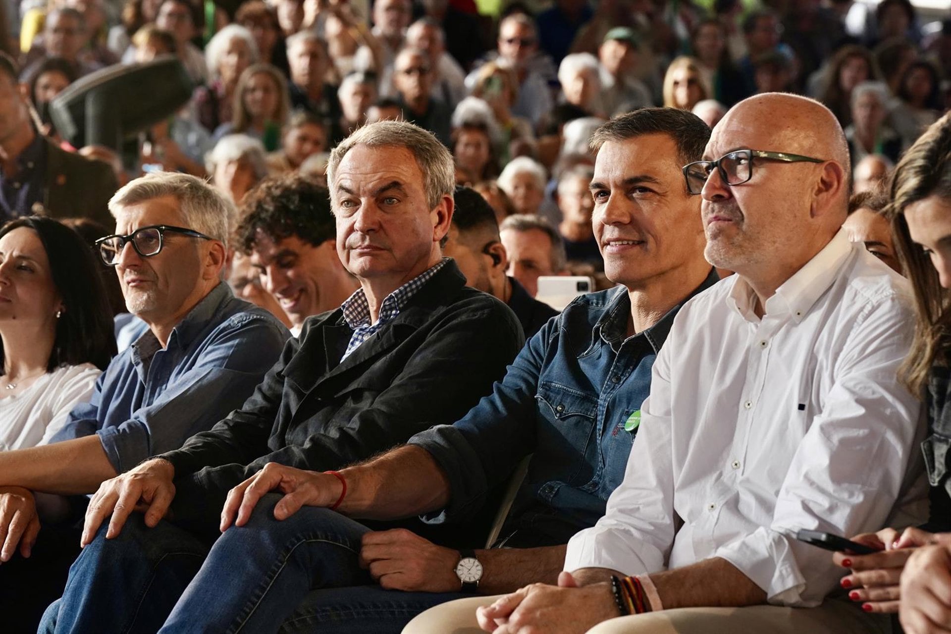 Moncloa, "moderadamente satisfecha", con la entrevista de Zapatero, pide respeto a su presunción de inocencia