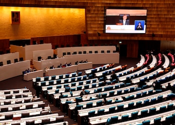 El Parlamento concentra todas las