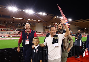 Ludovic Giuly se retiró oficialmente del fútbol profesional en Francia en 2016 (REUTERS/Manon Cruz)