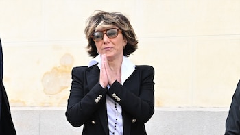 Sonsoles Ónega, rota y entre