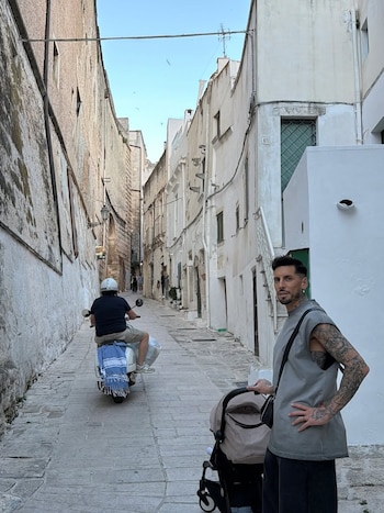 José Sosa, protagonista inesperado de una postal típica del sur de Italia