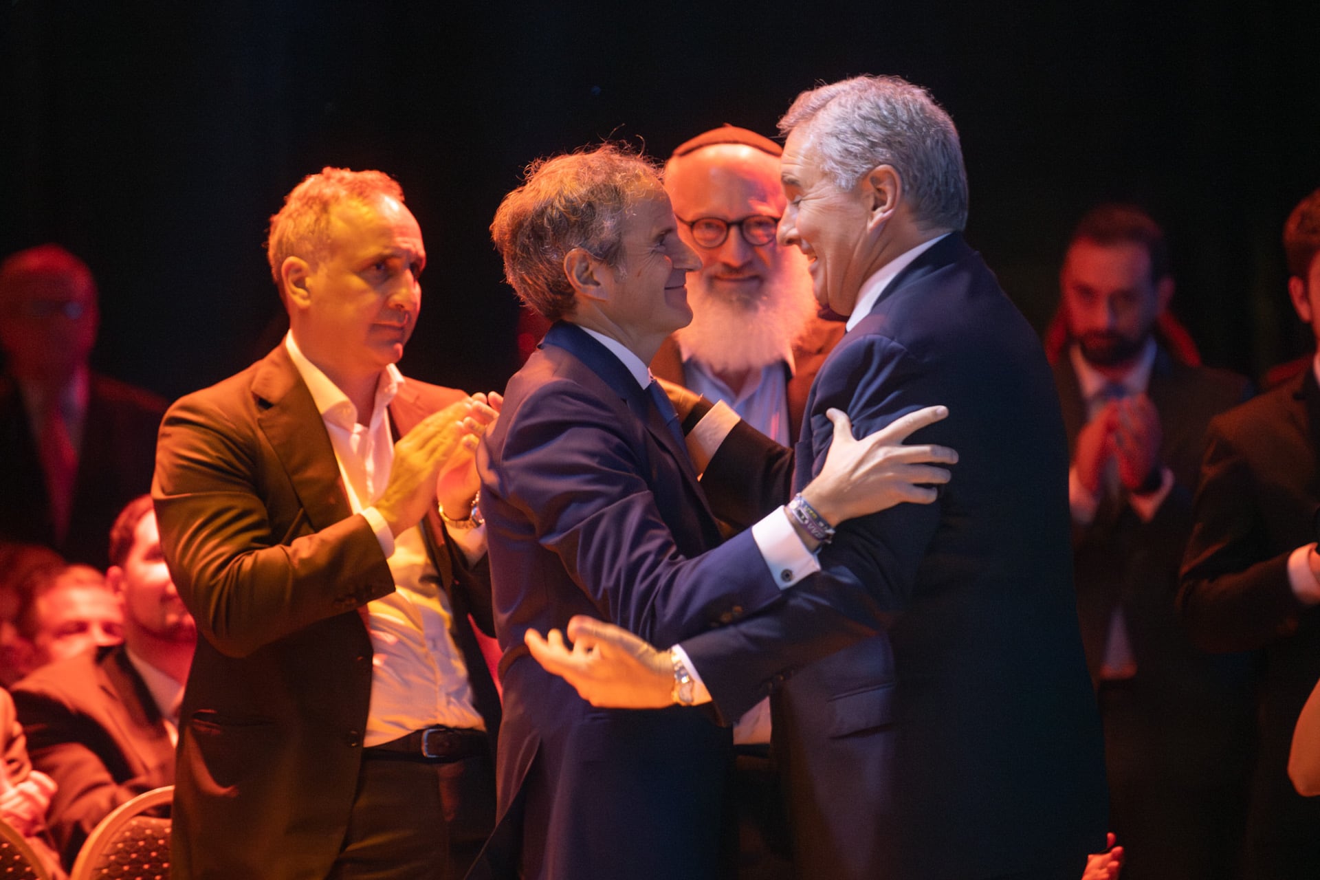 Grossi junto a Quirno