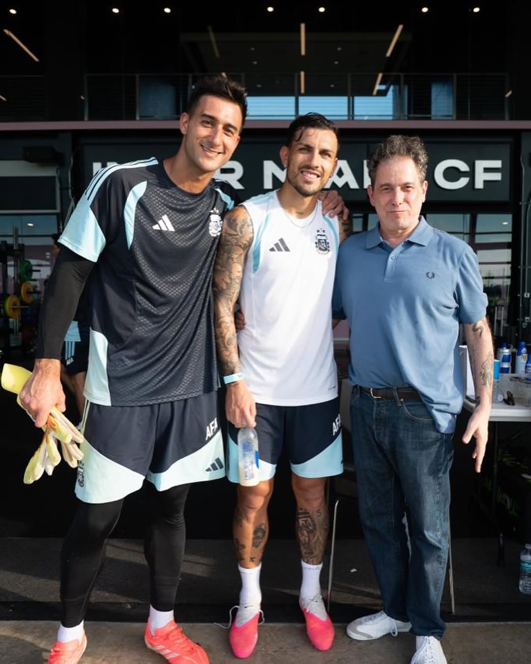 Musso, Paredes y Calamaro