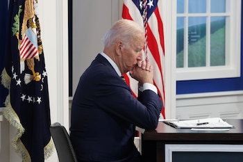 El presidente Joe Biden participando