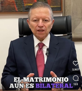 Zaldívar recordó que en México