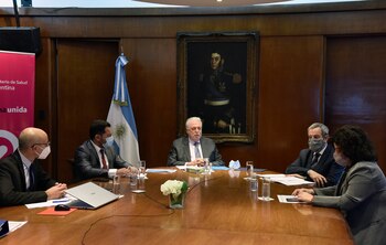 Ginés González García expuso desde