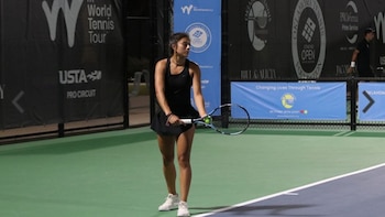 Dana Guzmán se hace un lugar entre las ocho mejores del W35 de Dallas y alcanzará su mejor posición en el ranking WTA
