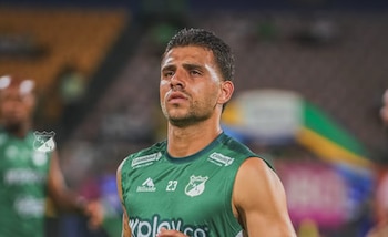 Stiven 'Titi' Rodríguez, jugador del Deportivo Cali, reveló cómo fue payaso antes de consolidarse como futbolista profesional - crédito @deportivocalioficial/Instagram