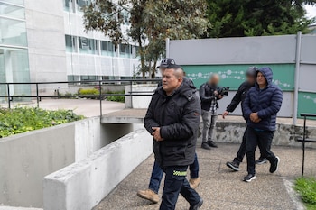Los cuatro uniformados fueron señalados por presuntas agresiones físicas y descargas eléctricas contra Balanta. La investigación también examina la posible falta de atención médica oportuna mientras permanecía bajo custodia (Fiscalía General)
