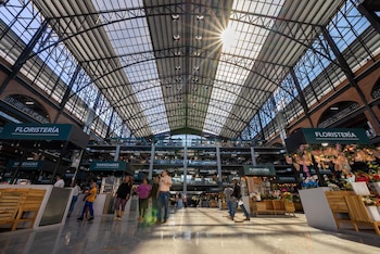El Mercado San Miguelito luce