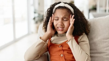 Advierten incremento de casos de migraña en niños y adolescentes: conozca los síntomas y señales de alarma