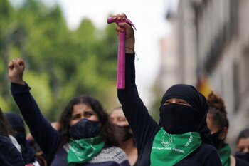 Concluyó marcha feminista en la