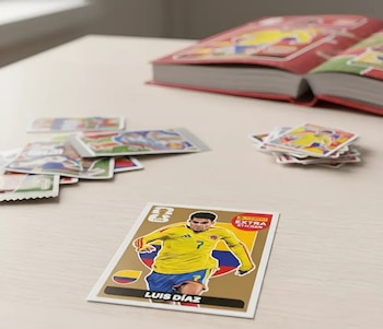 Completar el álbum Panini del Mundial 2026 se convierte en un reto debido al auge de la especulación y el interés inversionista por versiones limitadas y raras - crédito Mercado Libre