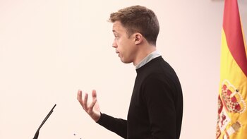 Errejón pacta con el Gobierno