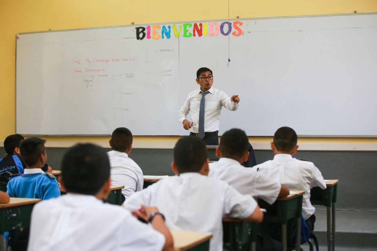 La etapa nacional del Ascenso Docente 2023 empezará en diciembre de este año - crédito Andina