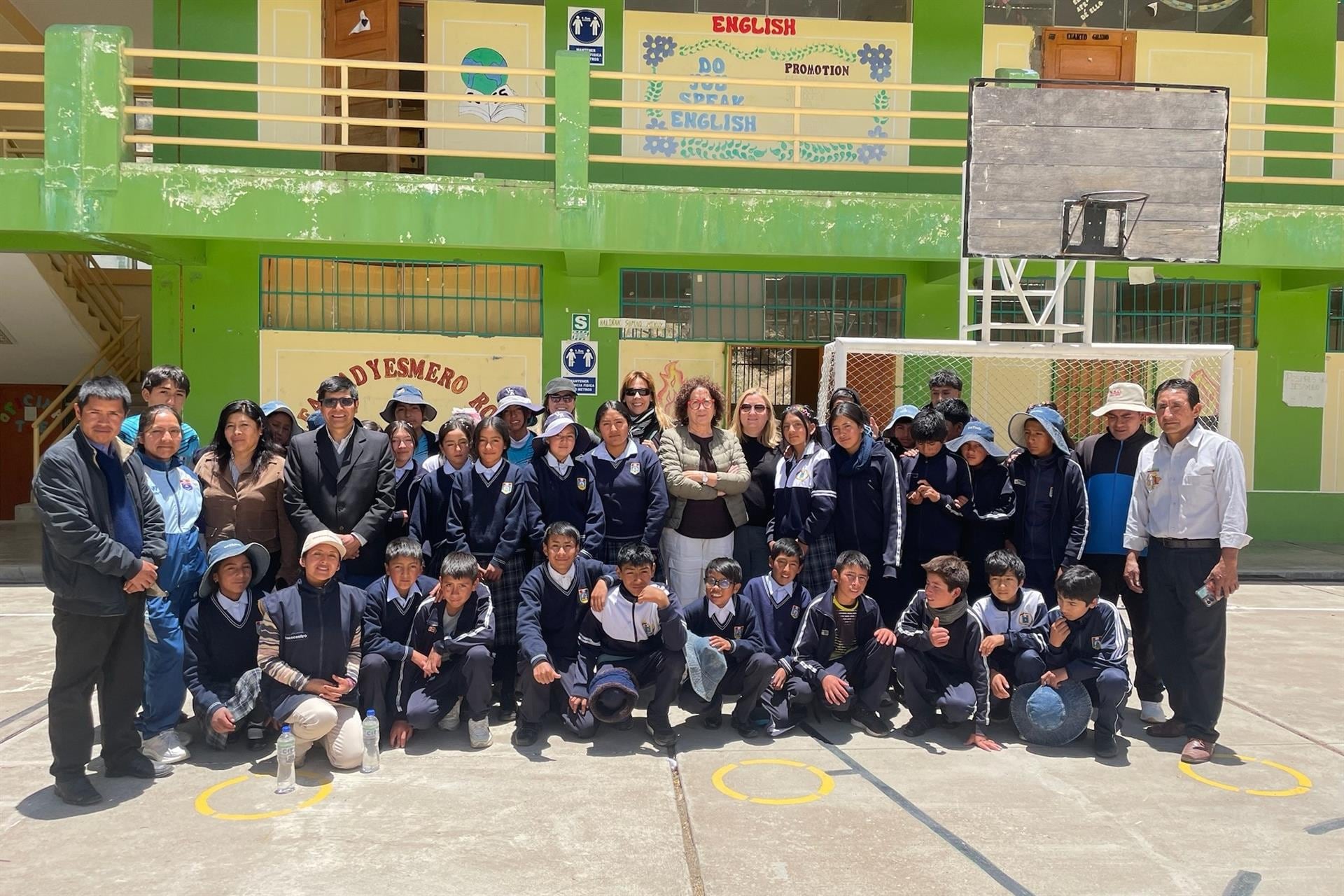 Un proyecto de Nuevo Futuro y Descocentro refuerza los servicios de atención a la infancia en riesgo social en Perú