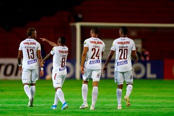 En la imagen, jugadores de