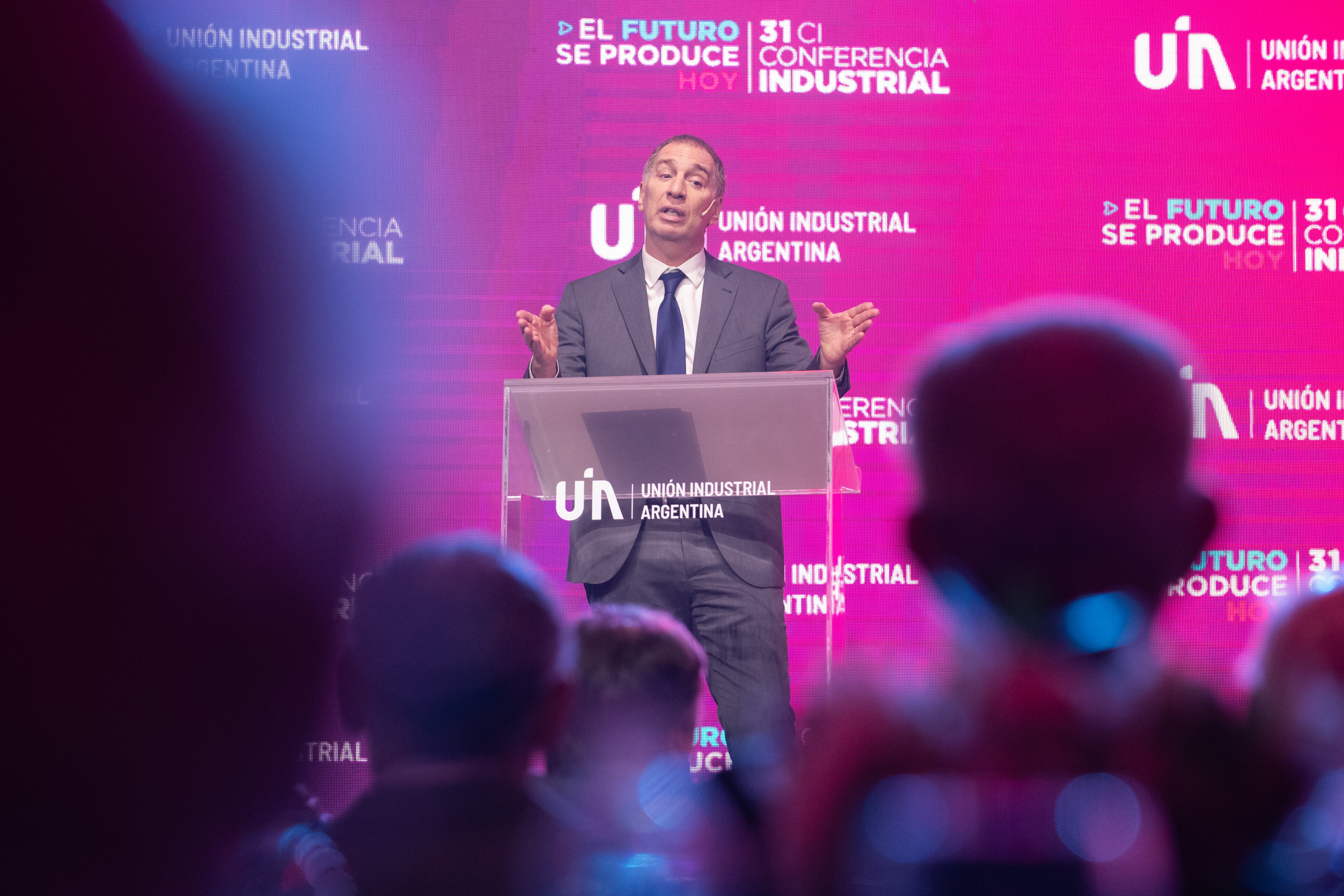 Santilli subraya la importancia de coordinar la reforma fiscal entre Nación, provincias y municipios para evitar cargas impositivas excesivas. (Fotografía: Jaime Olivos)