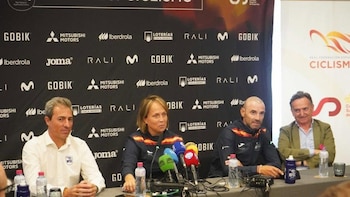 07/09/2026 Los seleccionadores españoles, Alejandro Valverde y Gema Pascual, durante la rueda de prensa.
DEPORTES
RFEC