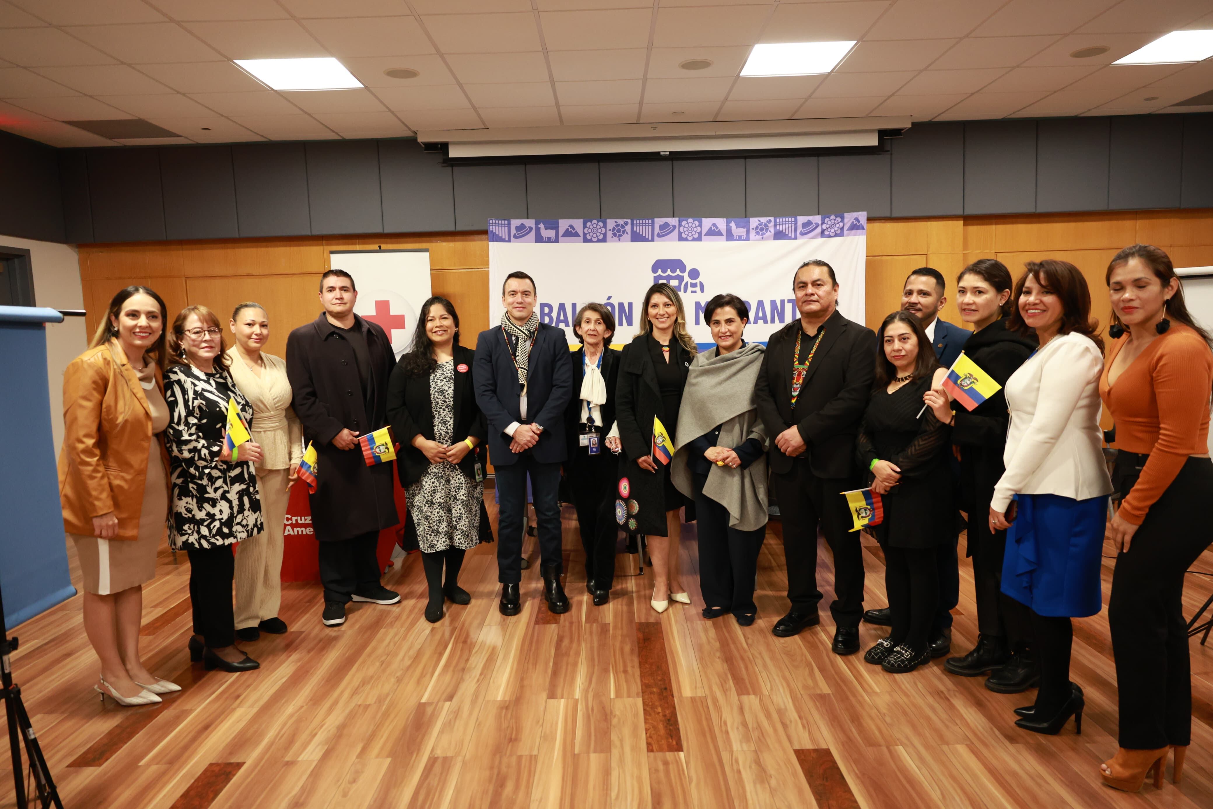 El encuentro se produce en medio de la campaña para la consulta popular del 16 de noviembre.