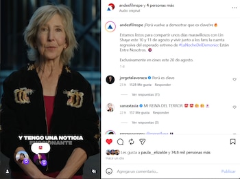 Una mujer de cabello rubio, con chaqueta negra bordada y camiseta roja. A la derecha, una captura de pantalla de una publicación de Instagram