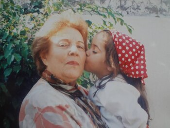 Agustina Wetzel y abuelos