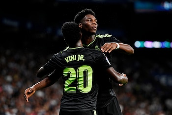 La popularidad del Real Madrid influye incluso en el entorno familiar de Tchouaméni, quien narra anécdotas personales sobre reconocimiento social (REUTERS/Pablo Morano)