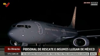 Aterrizó en Aragua el avión con rescatistas y ayuda humanitaria de México (Captura de pantalla)