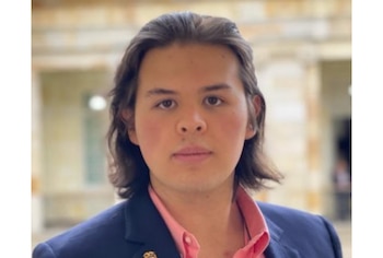 Jorge Eduardo Barón aseguró que no generalizó al hacer críticas a los habitantes de calle, a los que llamó "desechables". Dijo que se refirió a quienes cometen delitos - crédito @JorgeEBaron/X