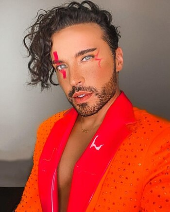 Apio defendió a sus hermanas