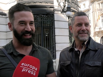 31/07/2025 Sébastien Izambard y Steven