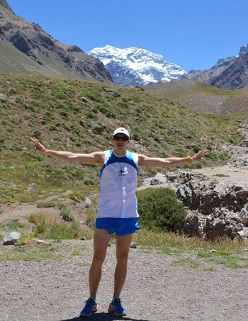 Lasse entrenando en el Aconcagua.