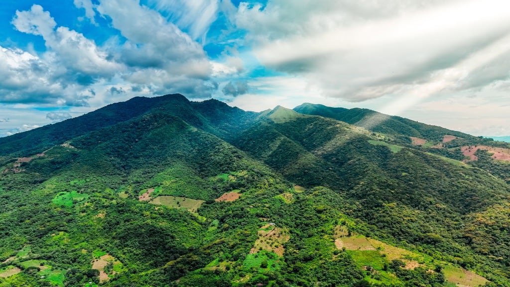 El Cerro de Guazapa se convierte en reserva acuífera en El Salvador