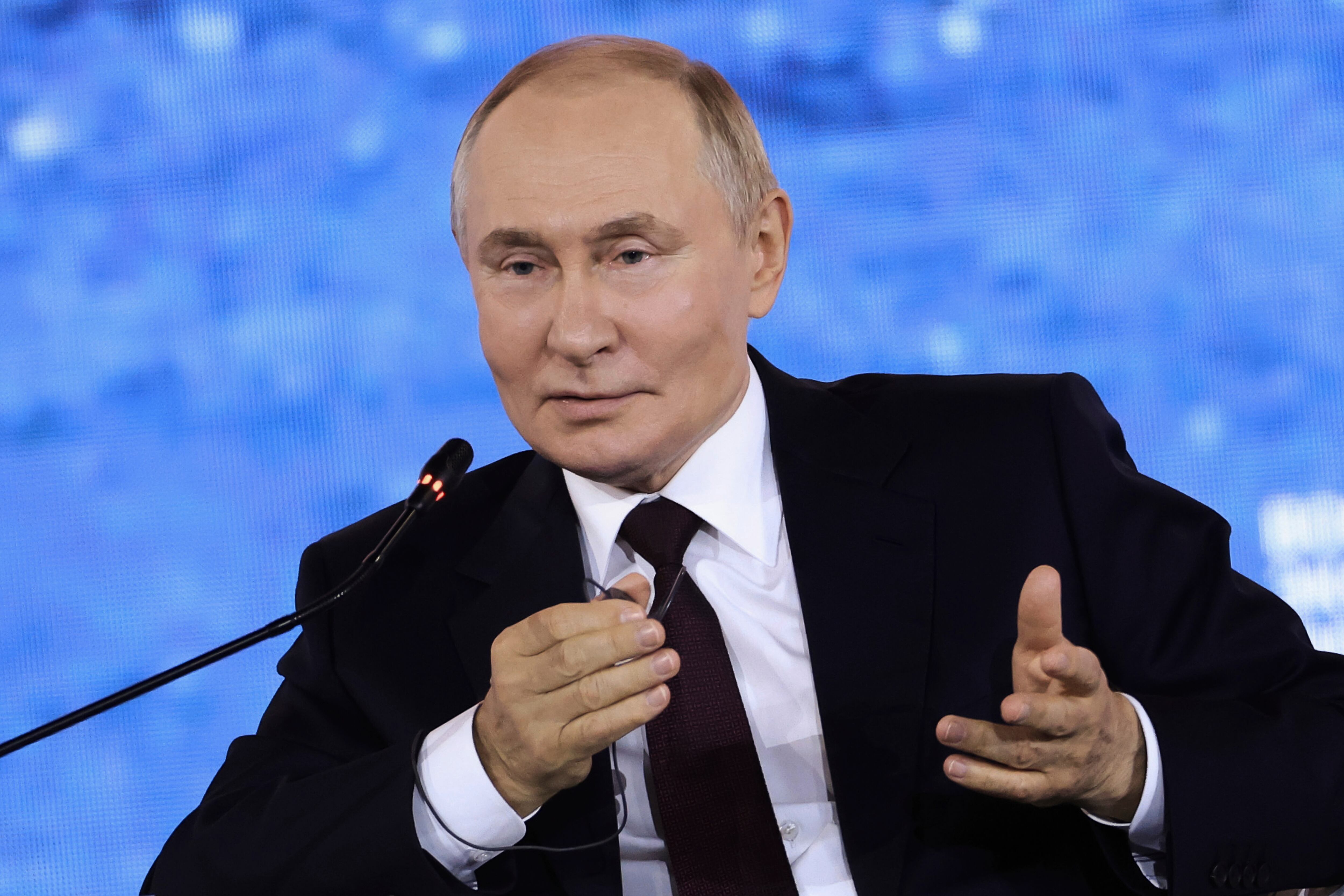 “Putin sigue escalando, ampliando su guerra y poniendo a prueba a Occidente