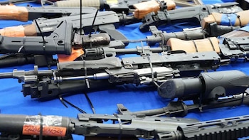 Junto con las detenciones, las