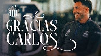 Carlos Tévez dejó de ser el entrenador de Talleres tras la eliminación ante Belgrano en el clásico de Córdoba