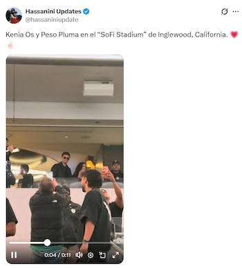 Las imágenes y videos de Peso Pluma y Kenia Os disfrutando del show de Ye desde palcos se viralizaron en plataformas digitales. (X/ @hassaniniupdate)