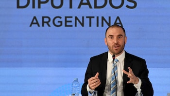El ministro Martín Guzmán presenta el Presupuesto 2021 en Diputados