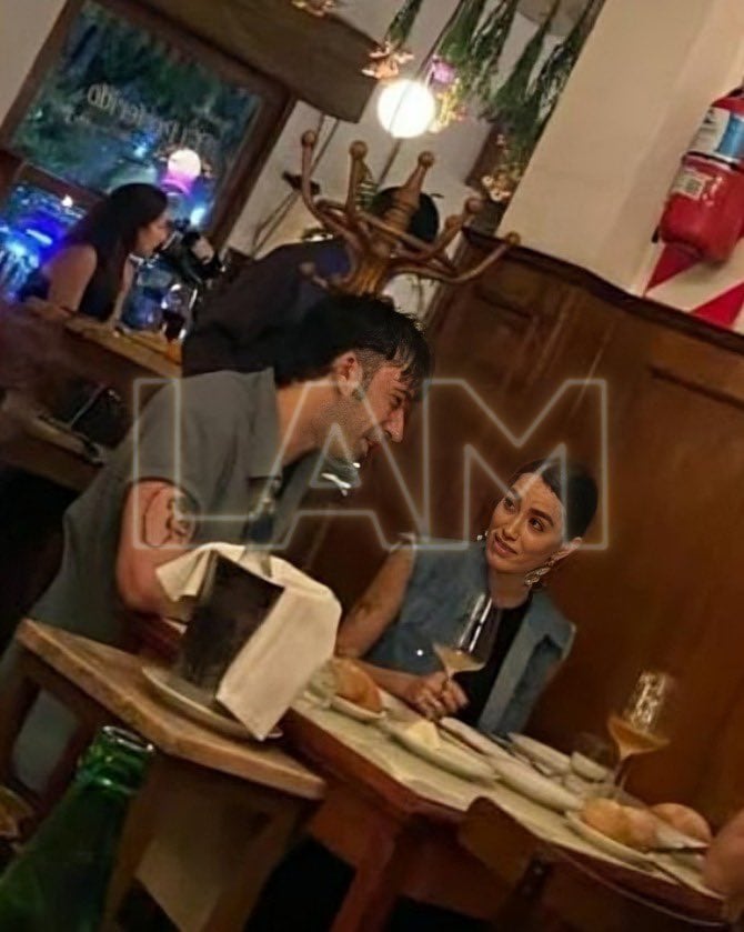 La primera foto que se filtro de la pareja en plena cita