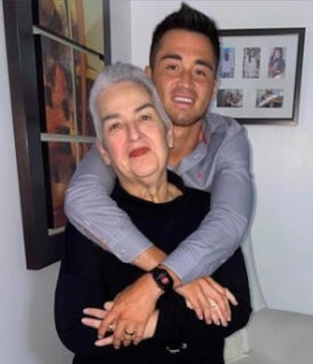 Rodrigo Cuba saludó a su